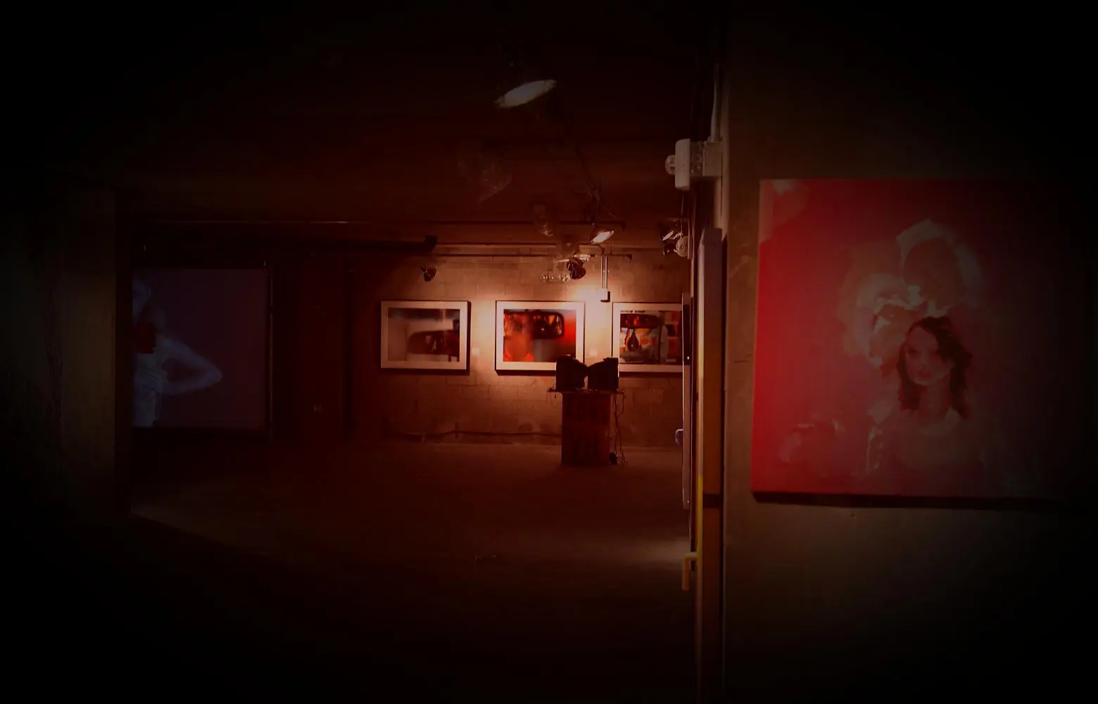 Voyeur exhibition room